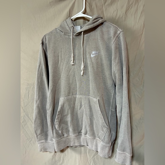 Nike sweatshirt - Picture 1 of 3